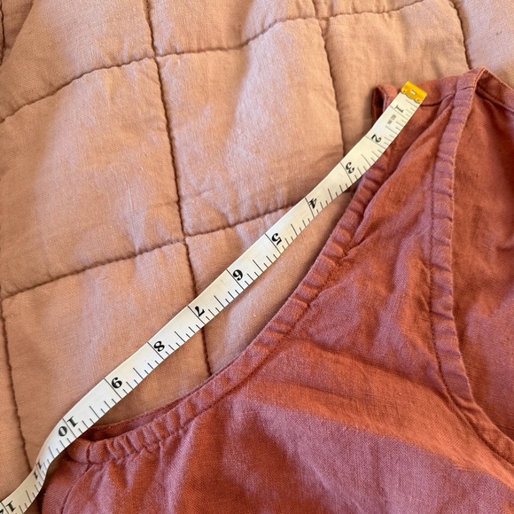 Not Perfect Linen Tank Top - Picture 7 of 7